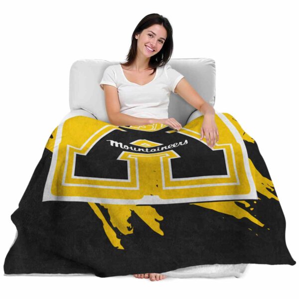 appalachian state mountaineers splatter effect black blanket latest model