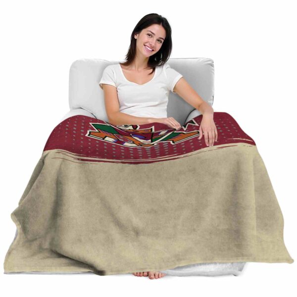 arizona coyotes gradient dots red blanket latest model