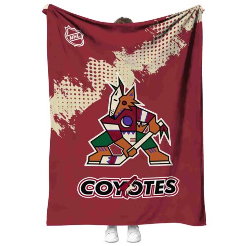 arizona coyotes grunge texture red blanket best selling