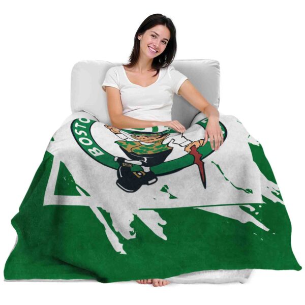boston celtics splatter effect green blanket latest model