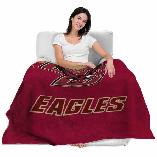 boston college eagles grunge texture maroon blanket latest model