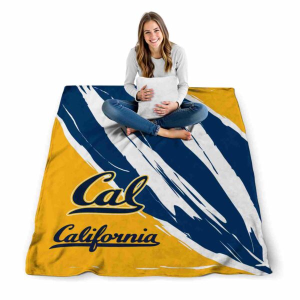 california golden bears brushstrokes blue white blanket high quality