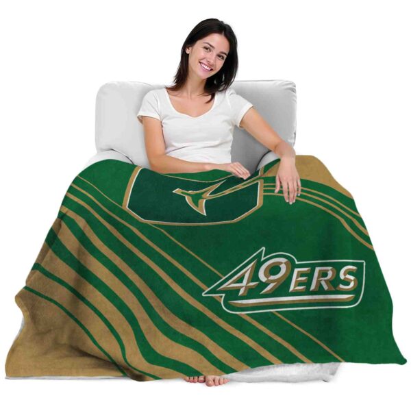 charlotte 49ers diagonal stripes green blanket latest model