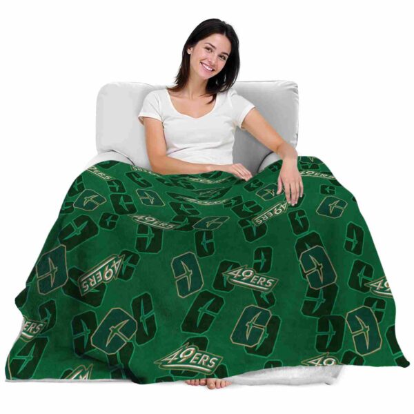 charlotte 49ers diehard fans green blanket latest model