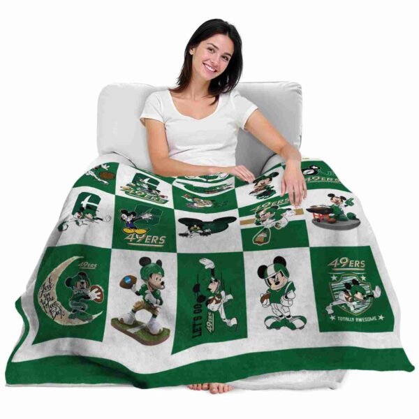 charlotte 49ers mickey minnie green white blanket latest model