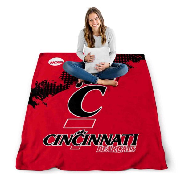 cincinnati bearcats grunge texture red blanket high quality