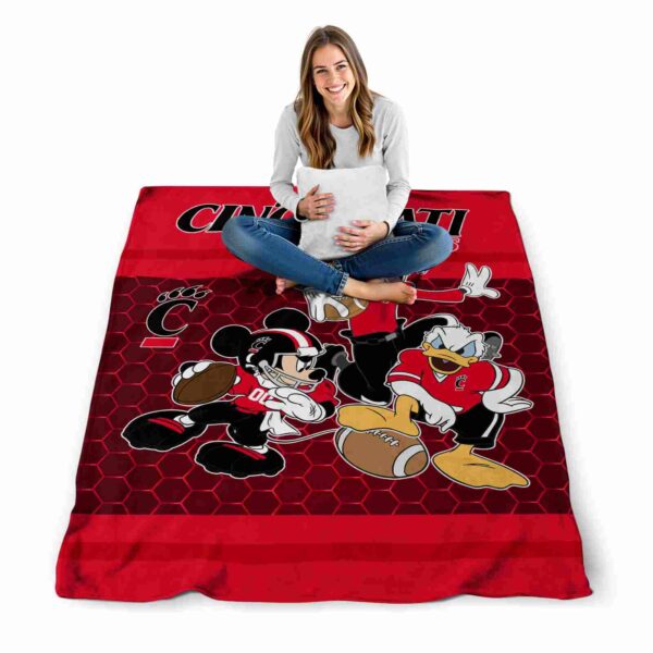 cincinnati bearcats three musketeers red blanket high quality