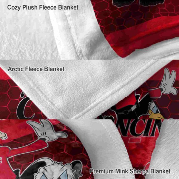 cincinnati bearcats three musketeers red blanket premium grade