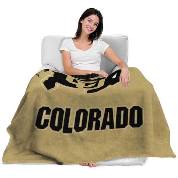 colorado buffaloes grunge texture gold blanket latest model