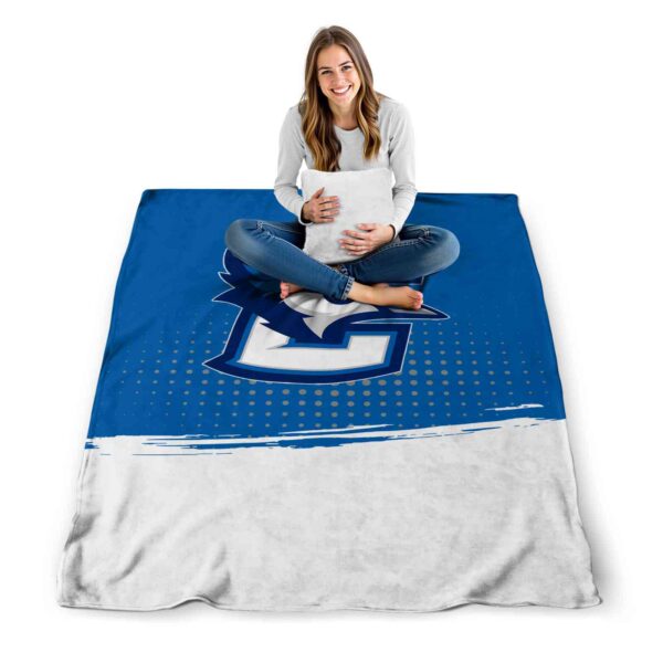 creighton bluejays gradient dots blue blanket high quality