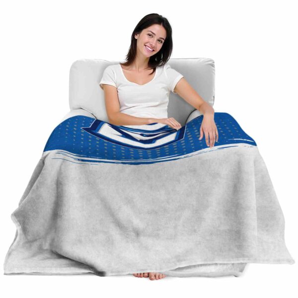creighton bluejays gradient dots blue blanket latest model