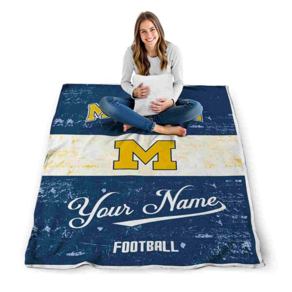 custom michigan wolverines grunge texture blue white blanket high quality