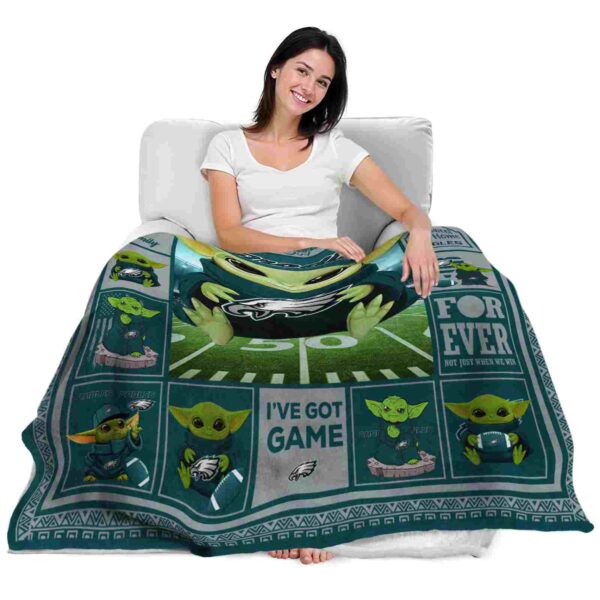 custom philadelphia eagles baby yoda green blanket latest model