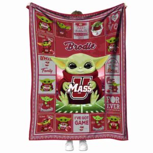 custom umass minutemen baby yoda red blanket best selling