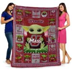 custom umass minutemen baby yoda red blanket best selling