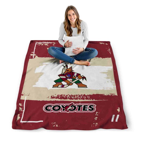 customized arizona coyotes paint strokes red white blanket high quality