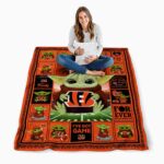 customized cincinnati bengals baby yoda orange blanket high quality