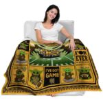 customized kennesaw state owls baby yoda gold blanket best selling