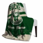 customized milwaukee bucks grunge streaks green blanket best selling