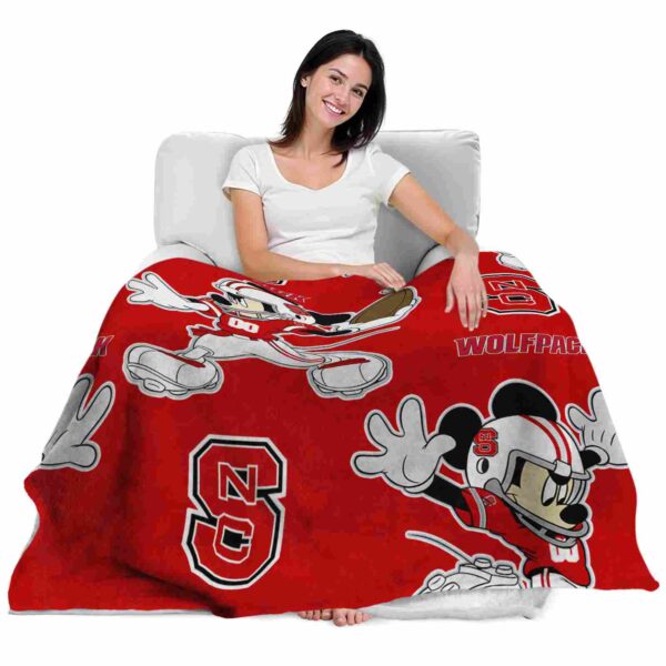 customized nc state wolfpack mickey red blanket latest model