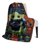 customized utsa roadrunners baby yoda orange blanket best selling