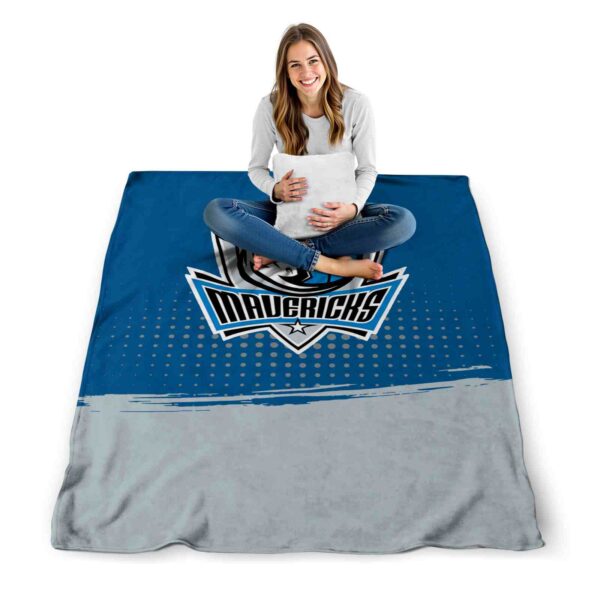 dallas mavericks gradient dots blue blanket high quality