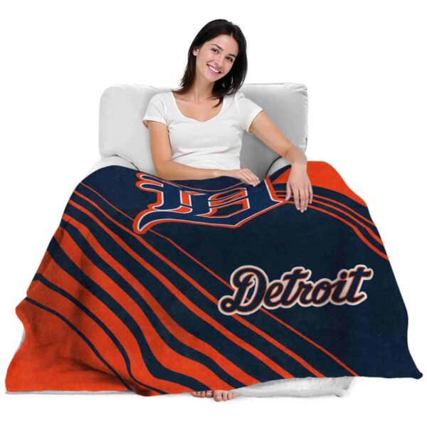 detroit tigers diagonal stripes navy blanket latest model
