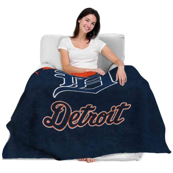 detroit tigers grunge texture navy blanket latest model