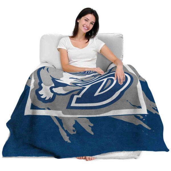 drake bulldogs splatter effect blue blanket latest model