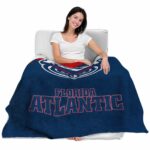 florida atlantic owls grunge texture blue blanket best selling