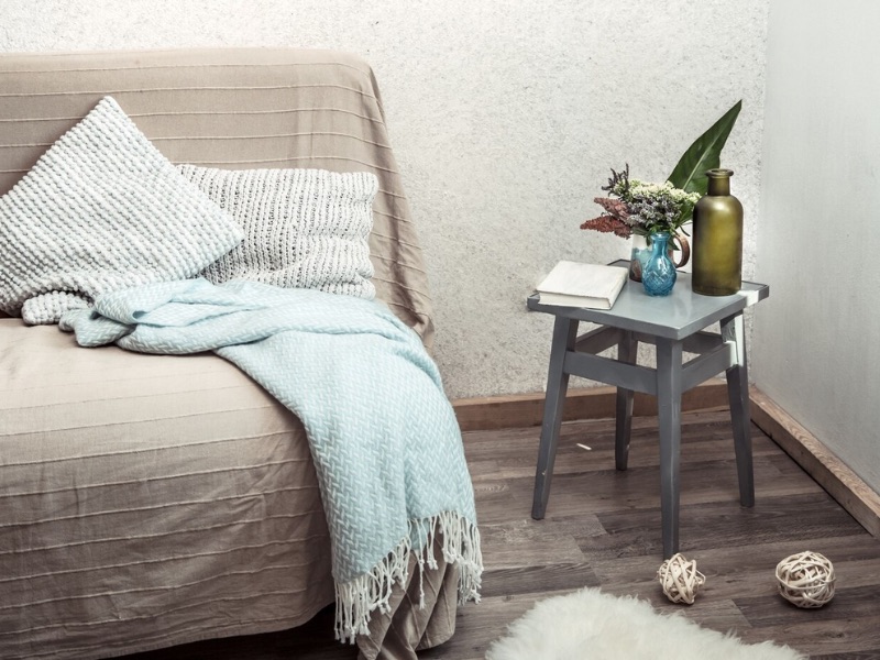 How To Put A Throw On A Couch - Decorating With The Tucked-In Way