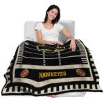 iowa hawkeyes football field black blanket best selling