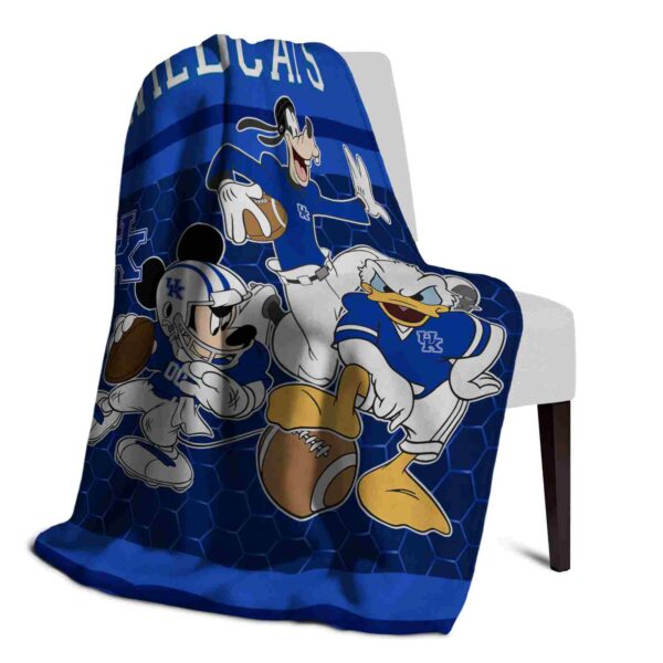 kentucky wildcats three musketeers blue blanket top rated