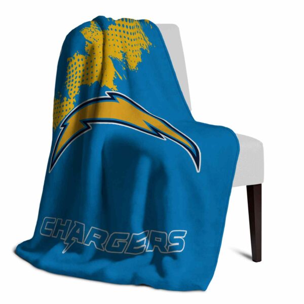 los angeles chargers grunge texture blue blanket top rated