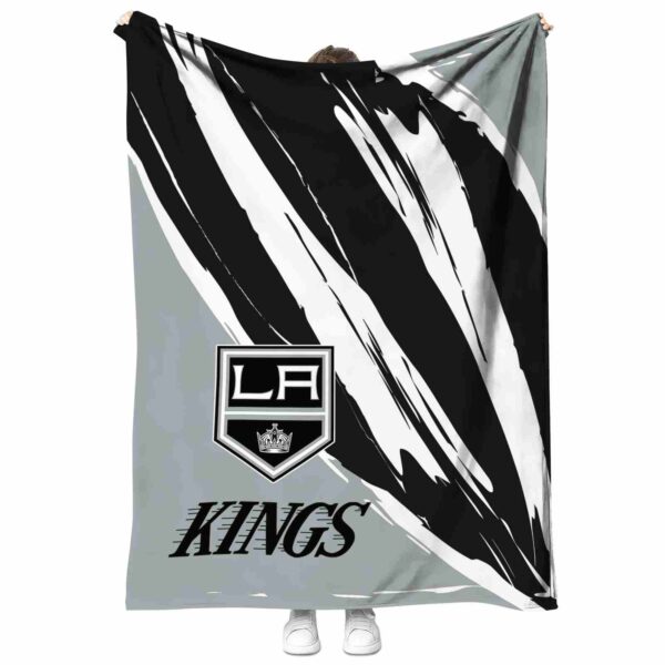 los angeles kings brushstrokes black white blanket best selling