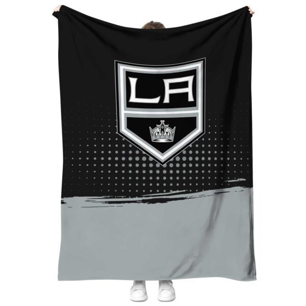 los angeles kings gradient dots black blanket best selling