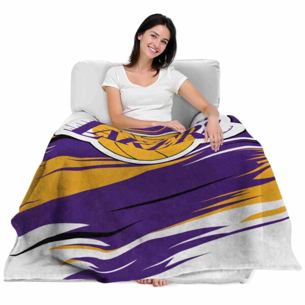 los angeles lakers paint streaks purple white blanket latest model