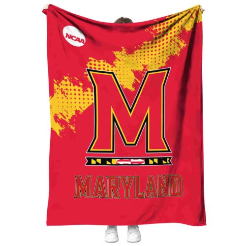 maryland terrapins grunge texture red blanket best selling
