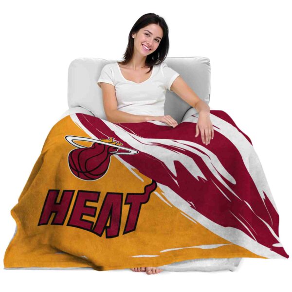 miami heat brushstrokes red white blanket latest model