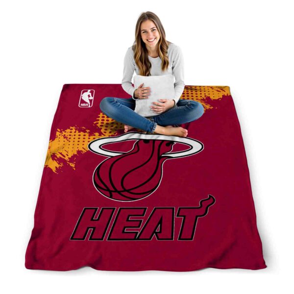 miami heat grunge texture red blanket high quality