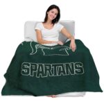 michigan state spartans grunge texture green blanket best selling