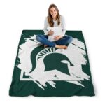 michigan state spartans splatter effect green blanket best selling