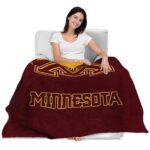 minnesota golden gophers grunge texture maroon blanket best selling