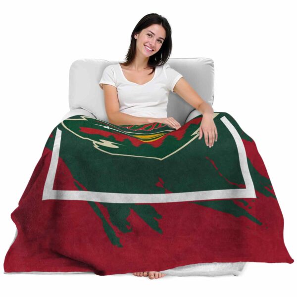 minnesota wild splatter effect red blanket latest model