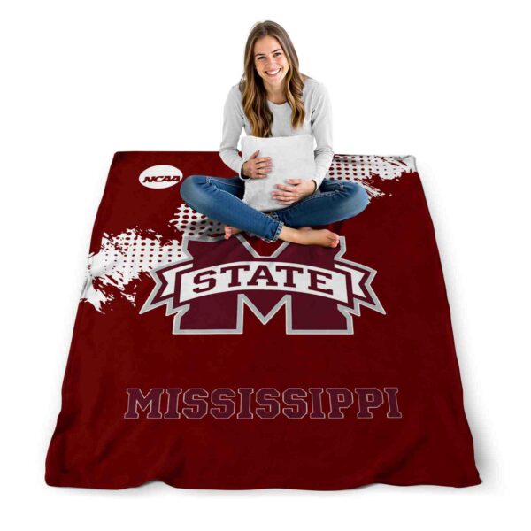 mississippi state bulldogs grunge texture maroon blanket high quality