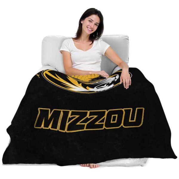 missouri tigers grunge texture black blanket latest model