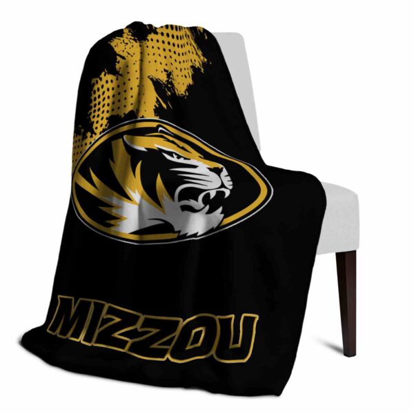 missouri tigers grunge texture black blanket top rated