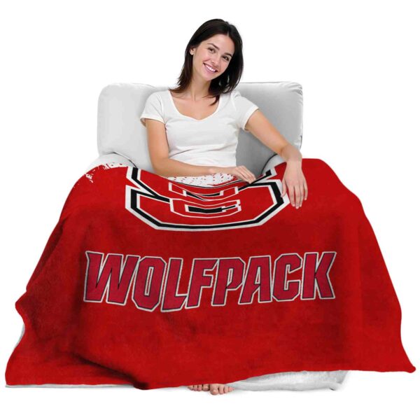 nc state wolfpack grunge texture red blanket latest model