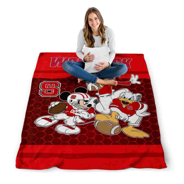 nc state wolfpack three musketeers red blanket high quality