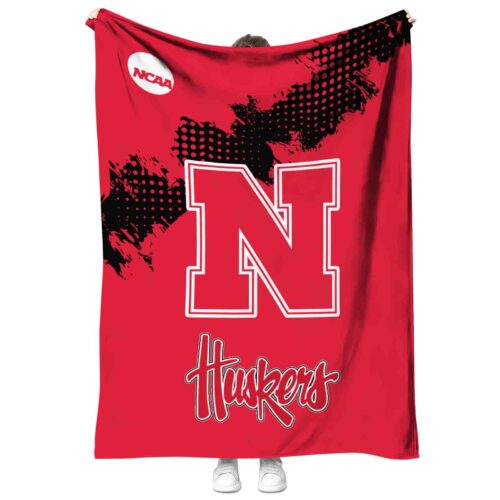 nebraska cornhuskers grunge texture red blanket best selling
